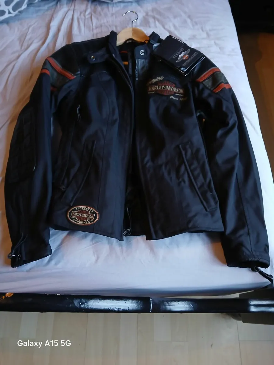 Harley Davidson Motor cycles Extras - Image 2