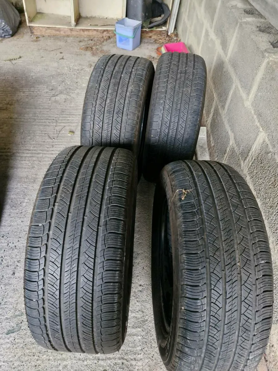 Michelin tyres 255/55 R18 almost new - Image 3