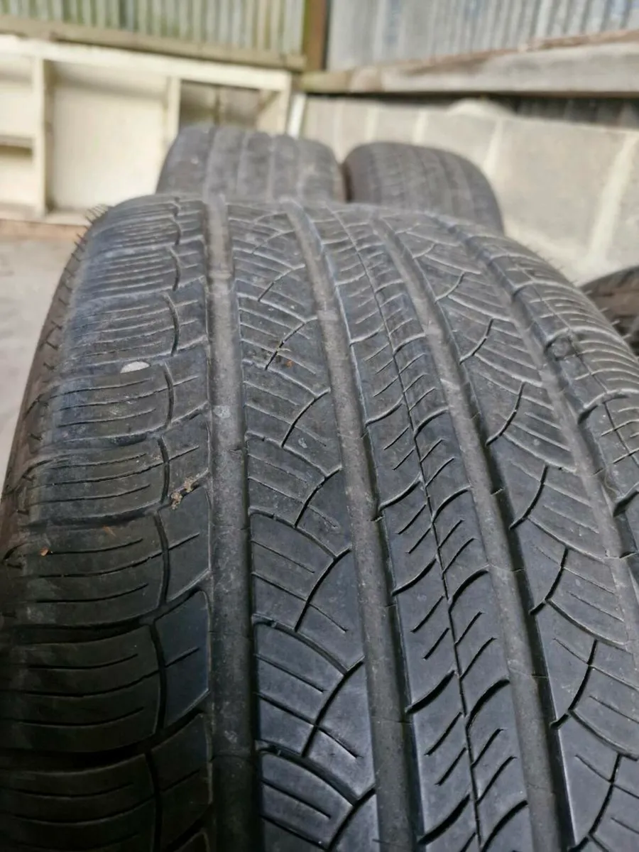 Michelin tyres 255/55 R18 almost new - Image 4