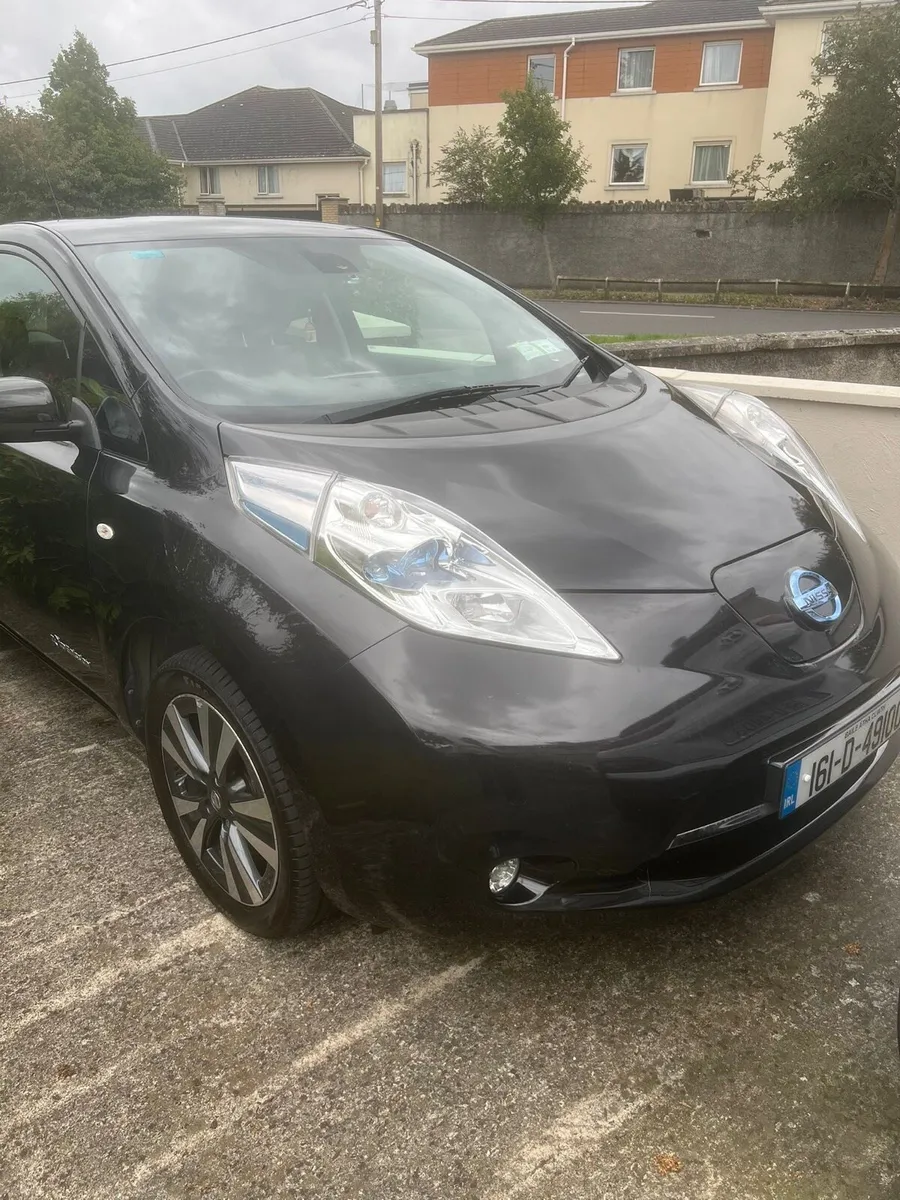 Nissan Leaf Tekna 30kwh  low kms - Image 1