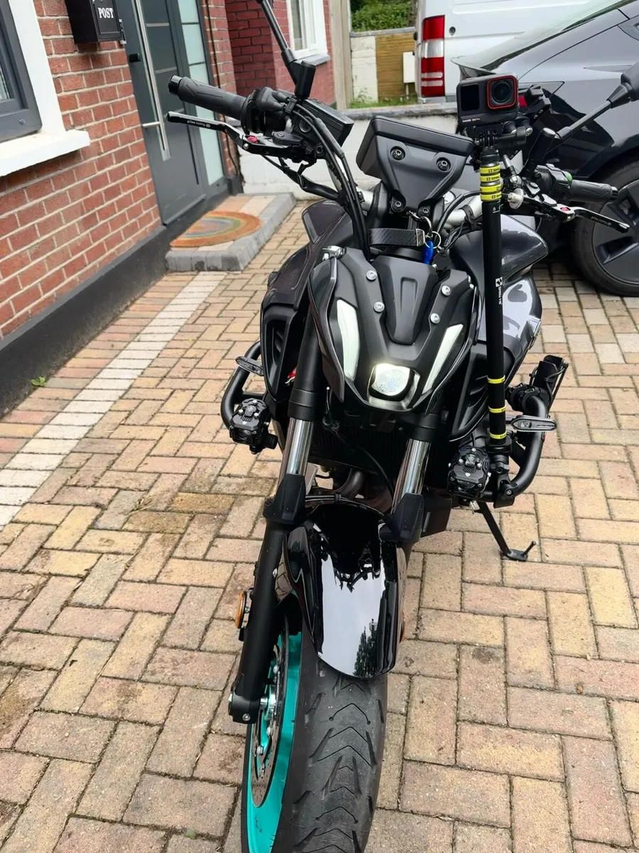 241 Yamaha MT 07 - Image 4
