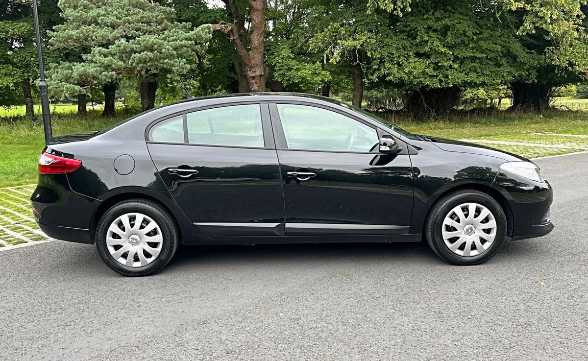 15 Renault Fluence 1.5 DCI NCT 08/2027 - Image 3