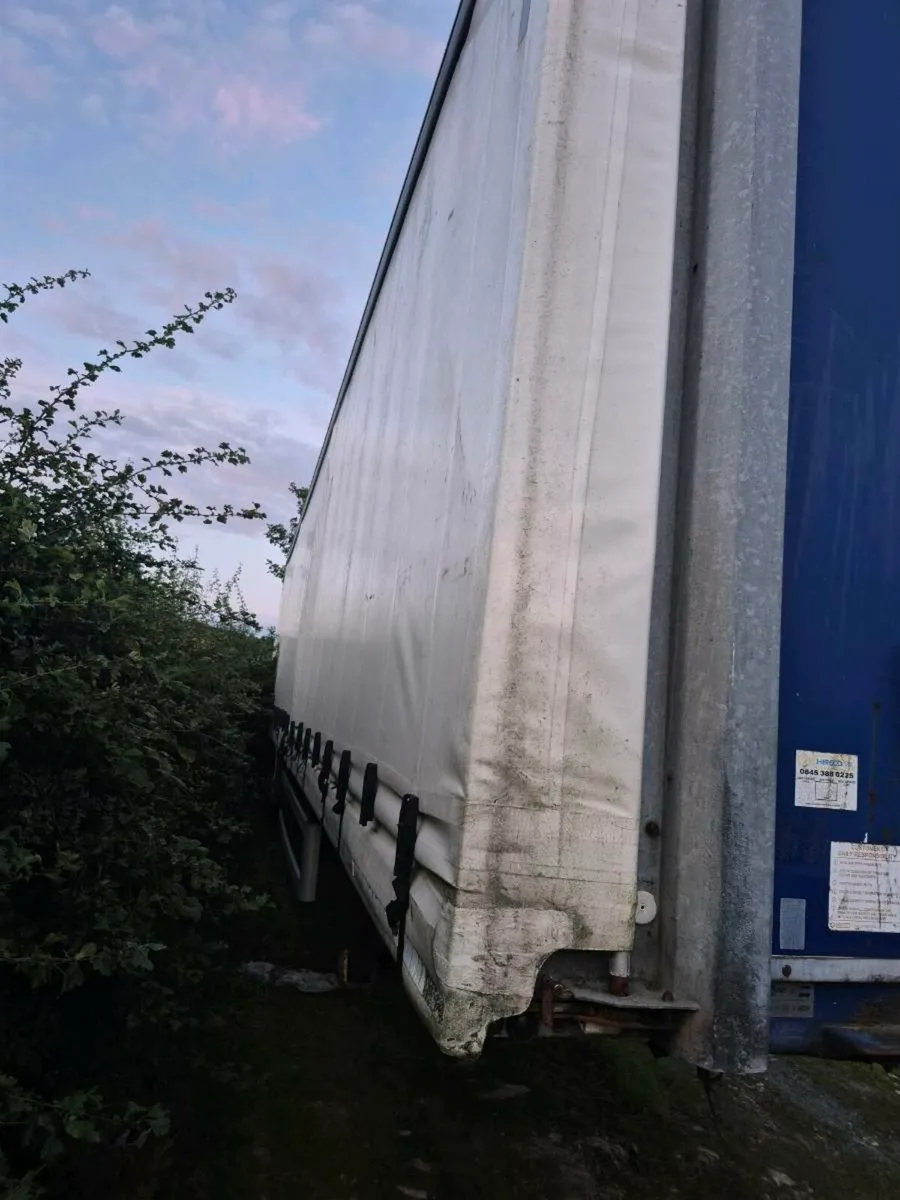 45ft curtainsider - Image 2