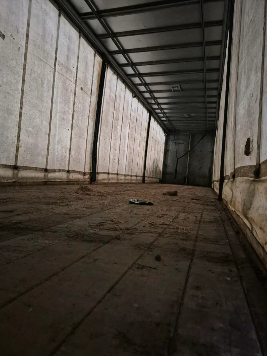 45ft curtainsider - Image 4