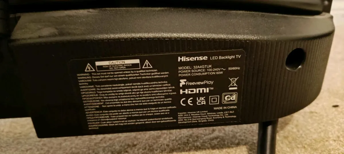Hisense 32 inch smart tv - Image 4