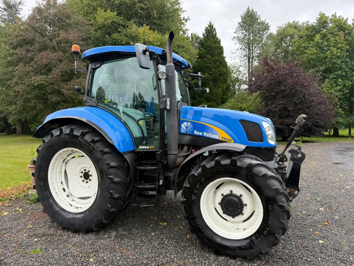 2012 New Holland T6040 Elite **Full spec** €42950 - Image 4
