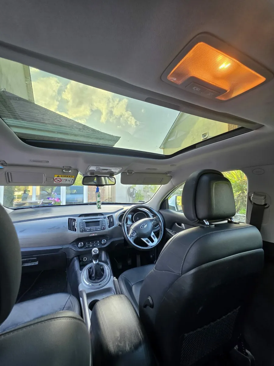 Kia Sportage 1.7 EXLS 4DR - Image 4