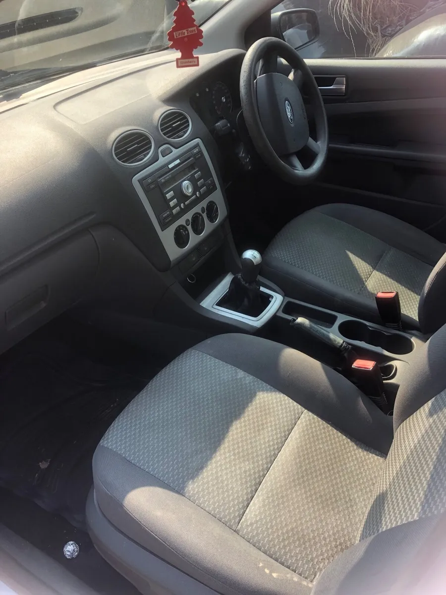 Ford Focus 2005 - Image 3