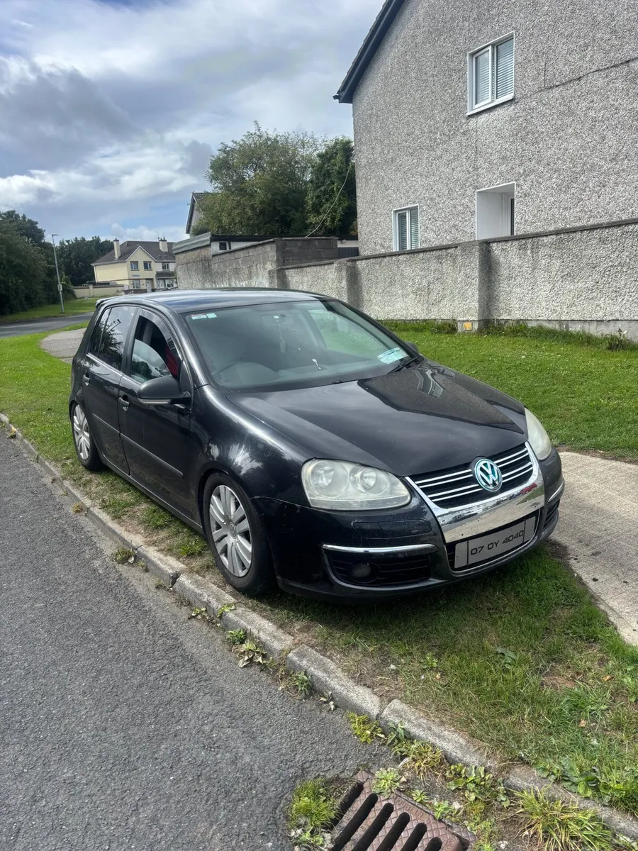 07 Volkswagen Golf - Image 1