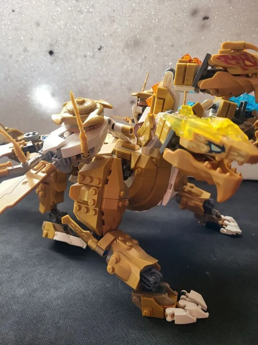 Lego Ninjago Lloyds Golden Ultra Dragon 71774 - Image 4