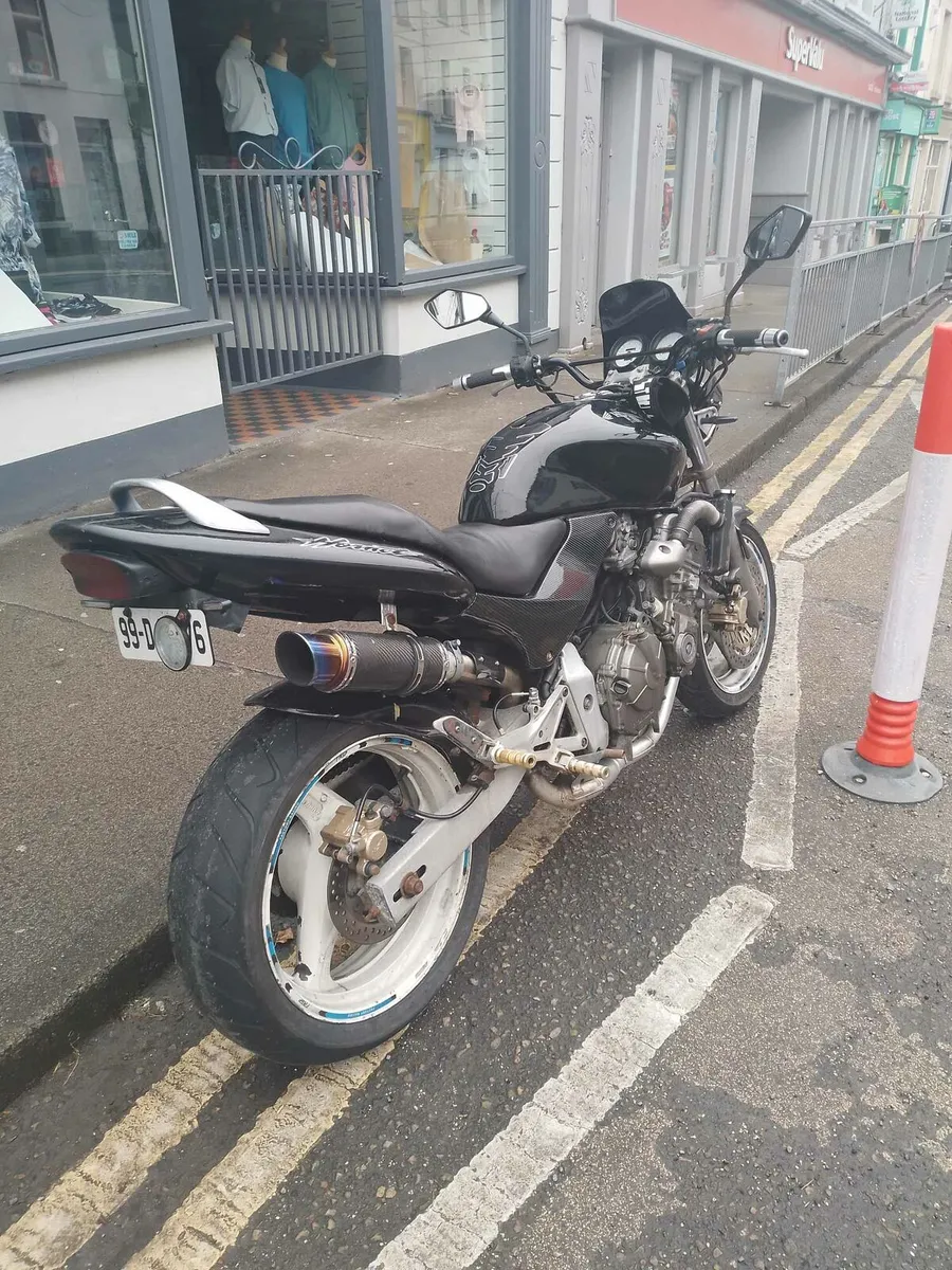 Honda hornet 600cc 1999 - Image 3