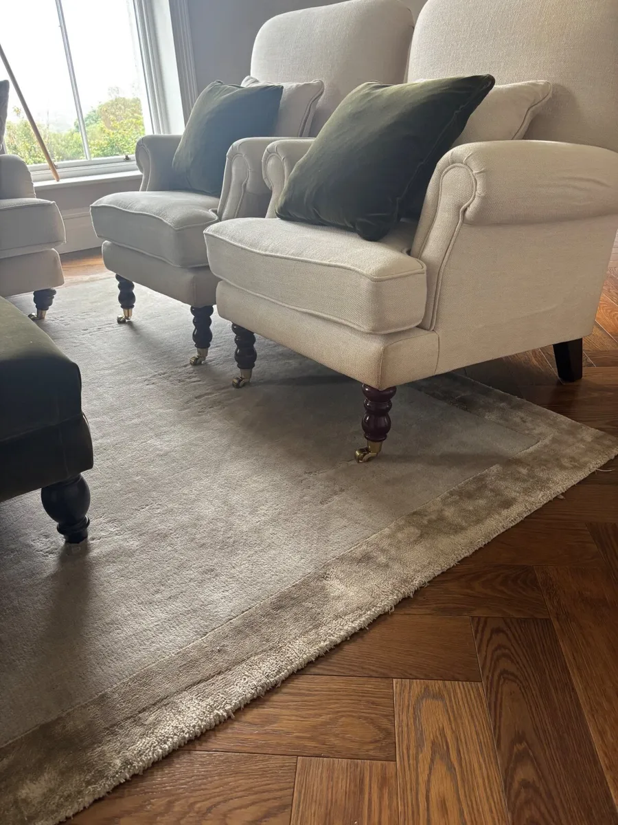 Rug - Image 1