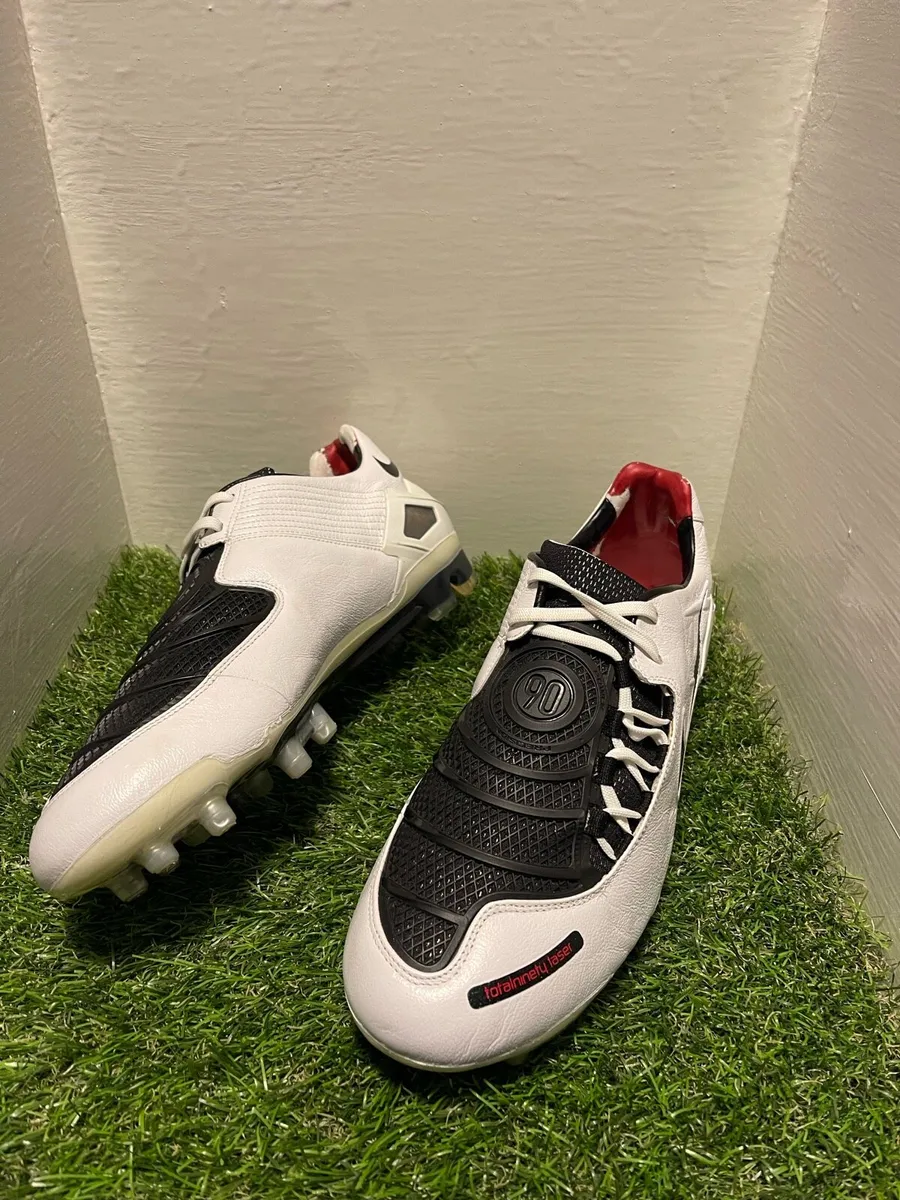 Nike Total 90 Laser I FG Football Boots | UK 9 - Image 2