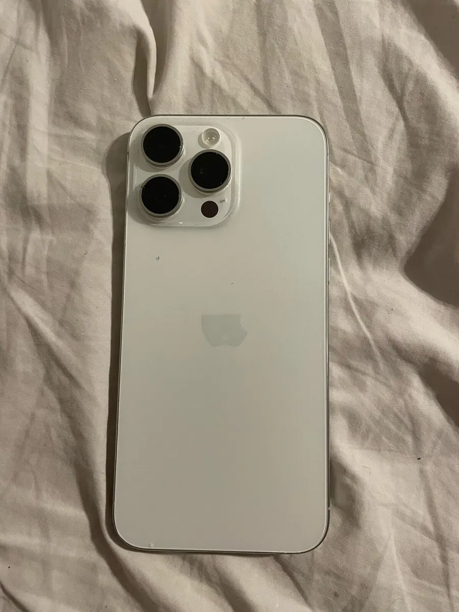 iPhone 15 pro max - Image 1