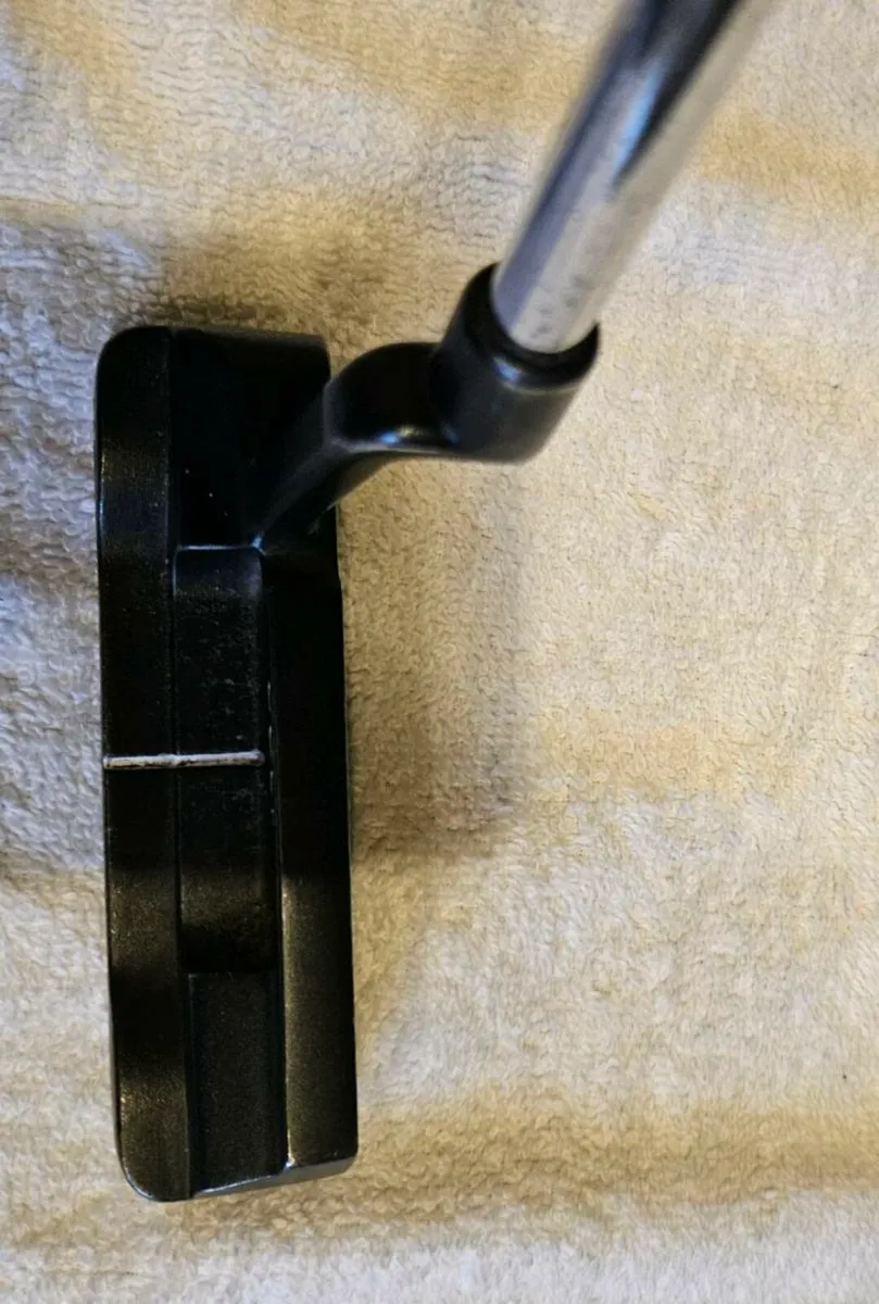 Cleveland Putter - Image 1
