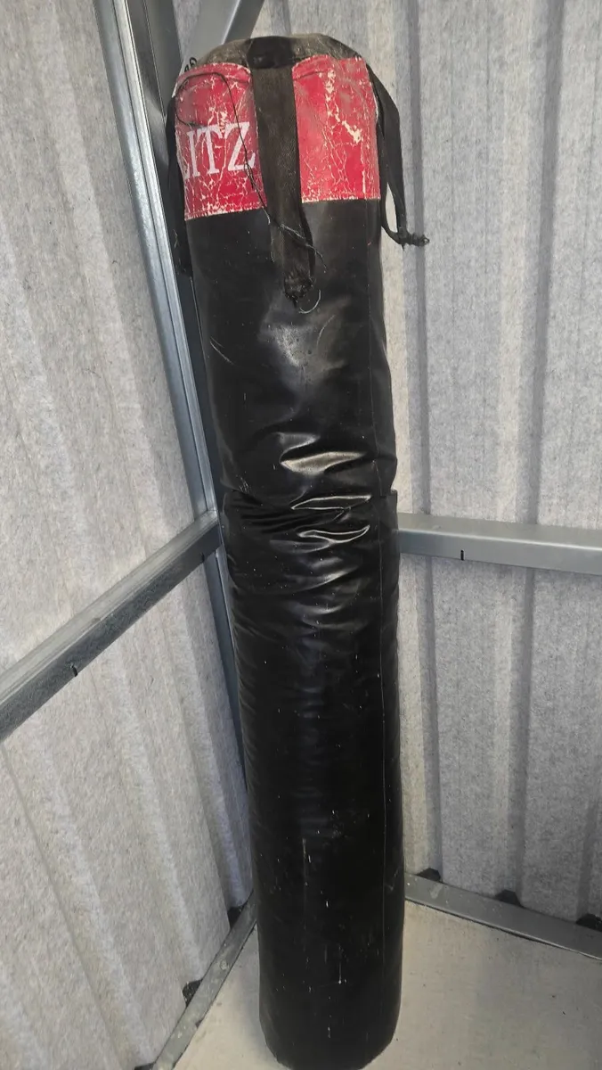 Punch bag - Image 1