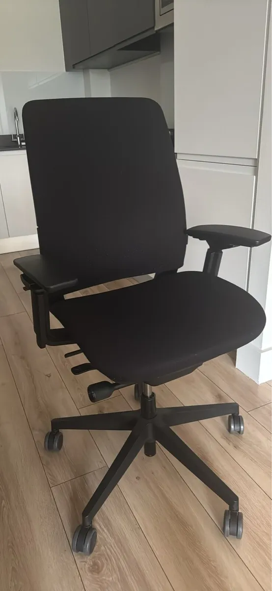 Steelcase Ergonomic Office Chair - Image 1