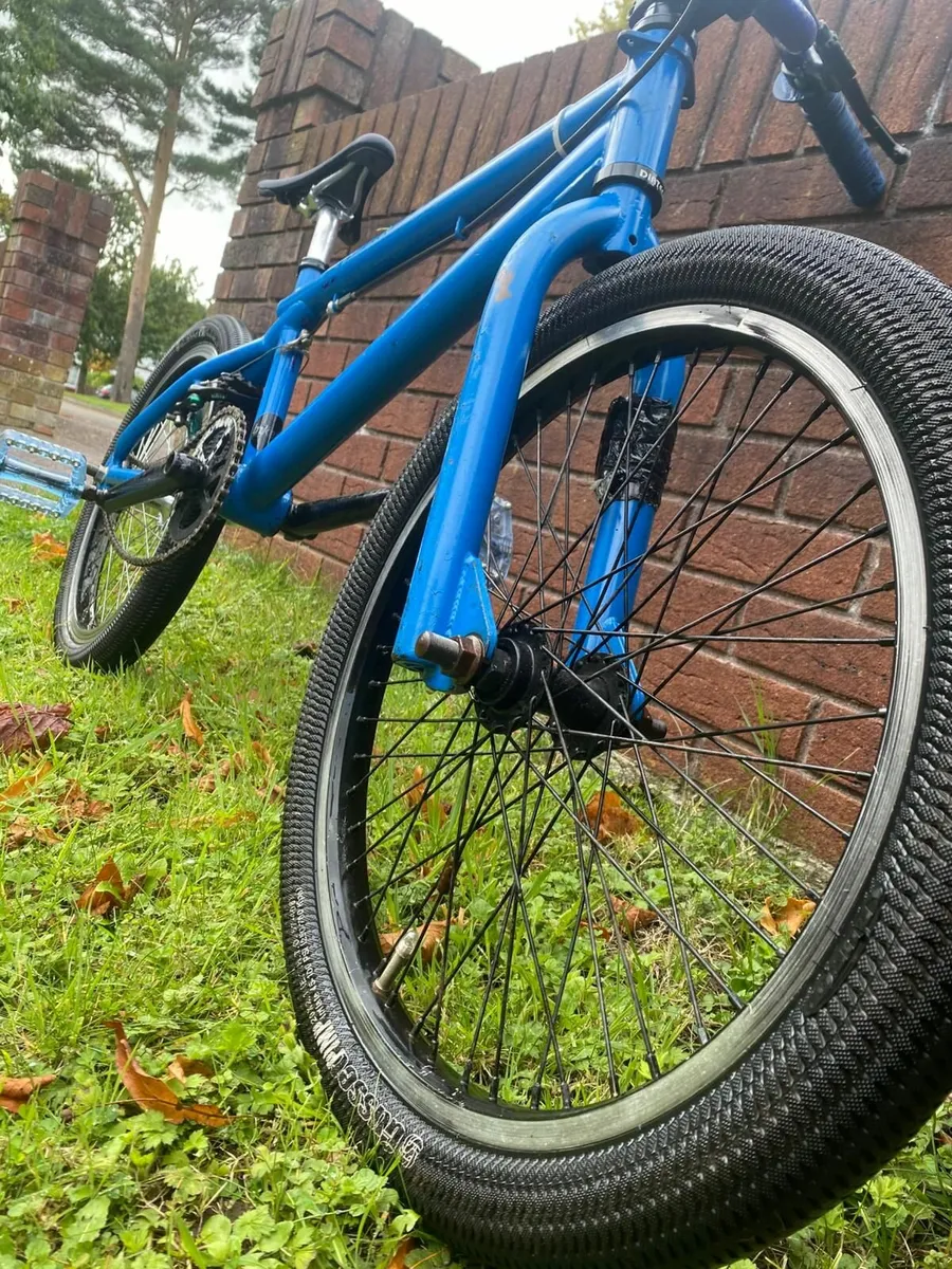 Custom-Built BMX Bike – Excellent Condition - Image 4