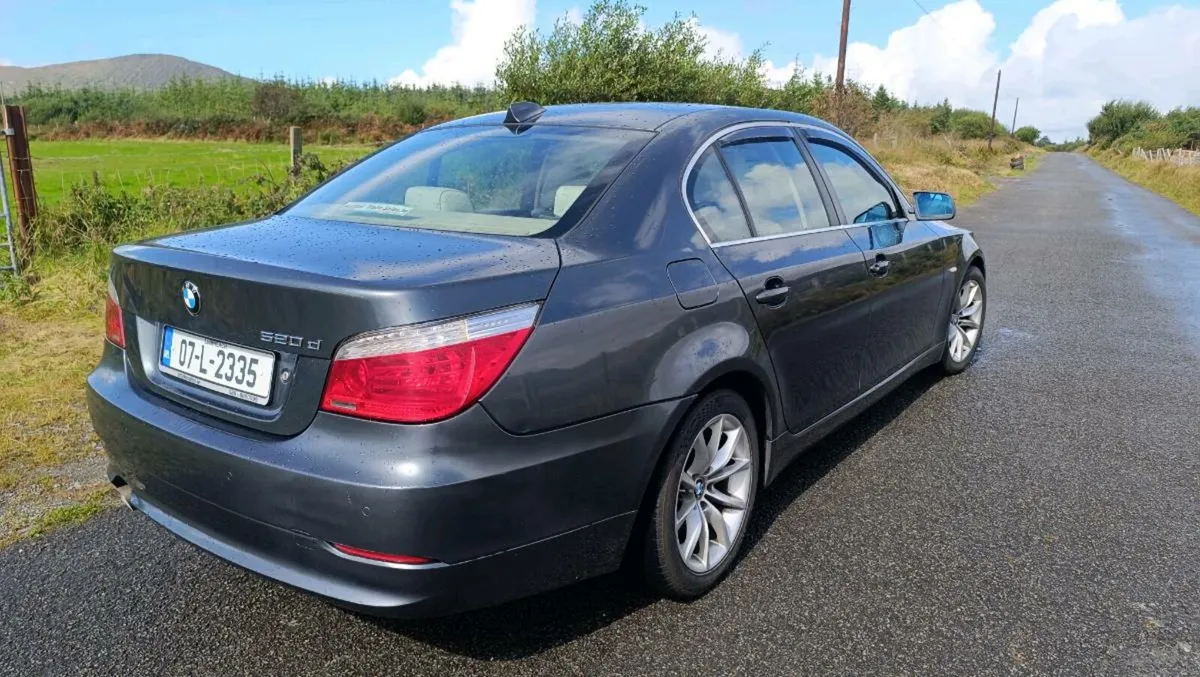 BMW series 5 - Image 3
