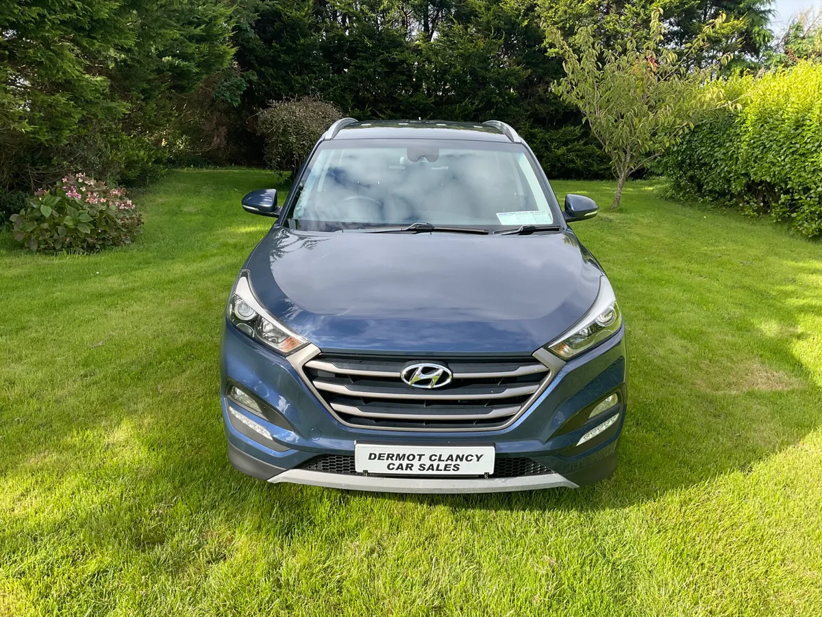 2017 Hyundai Tucson SE NAV  **Just 65,296 mls!** - Image 2