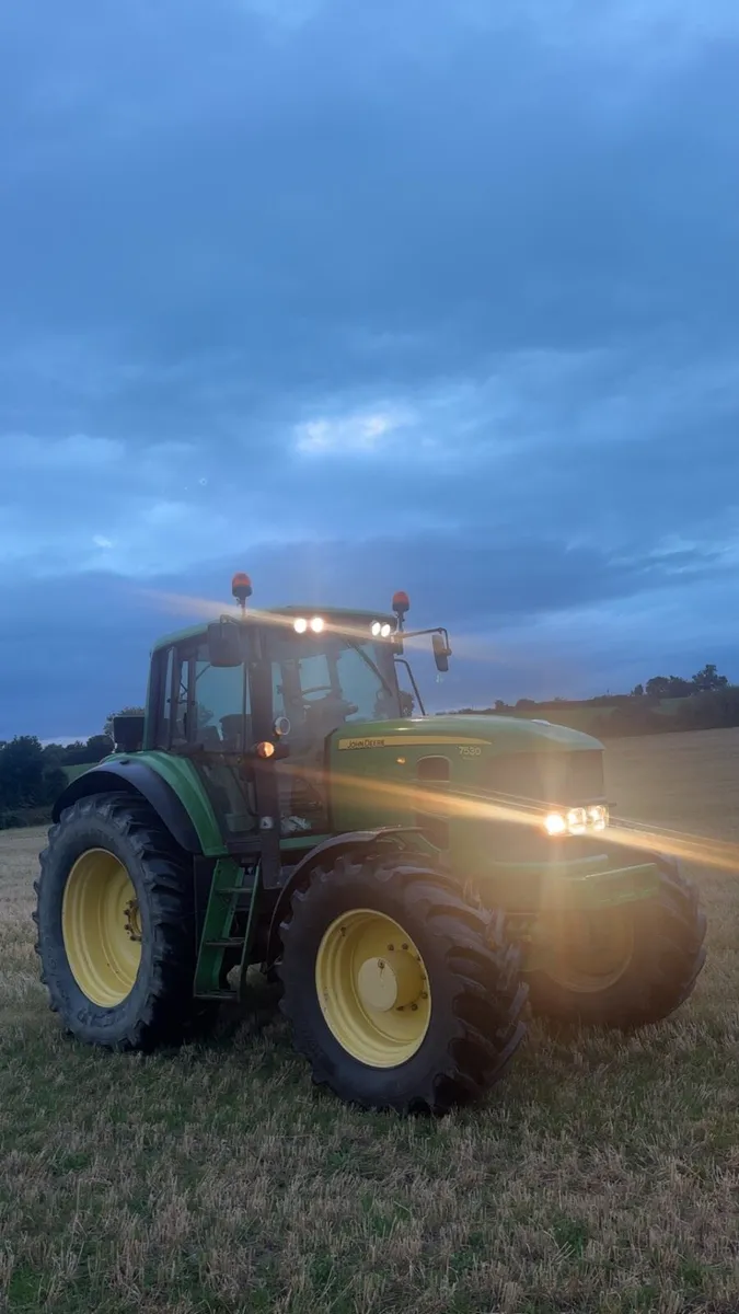 John Deere 7530 - Image 2