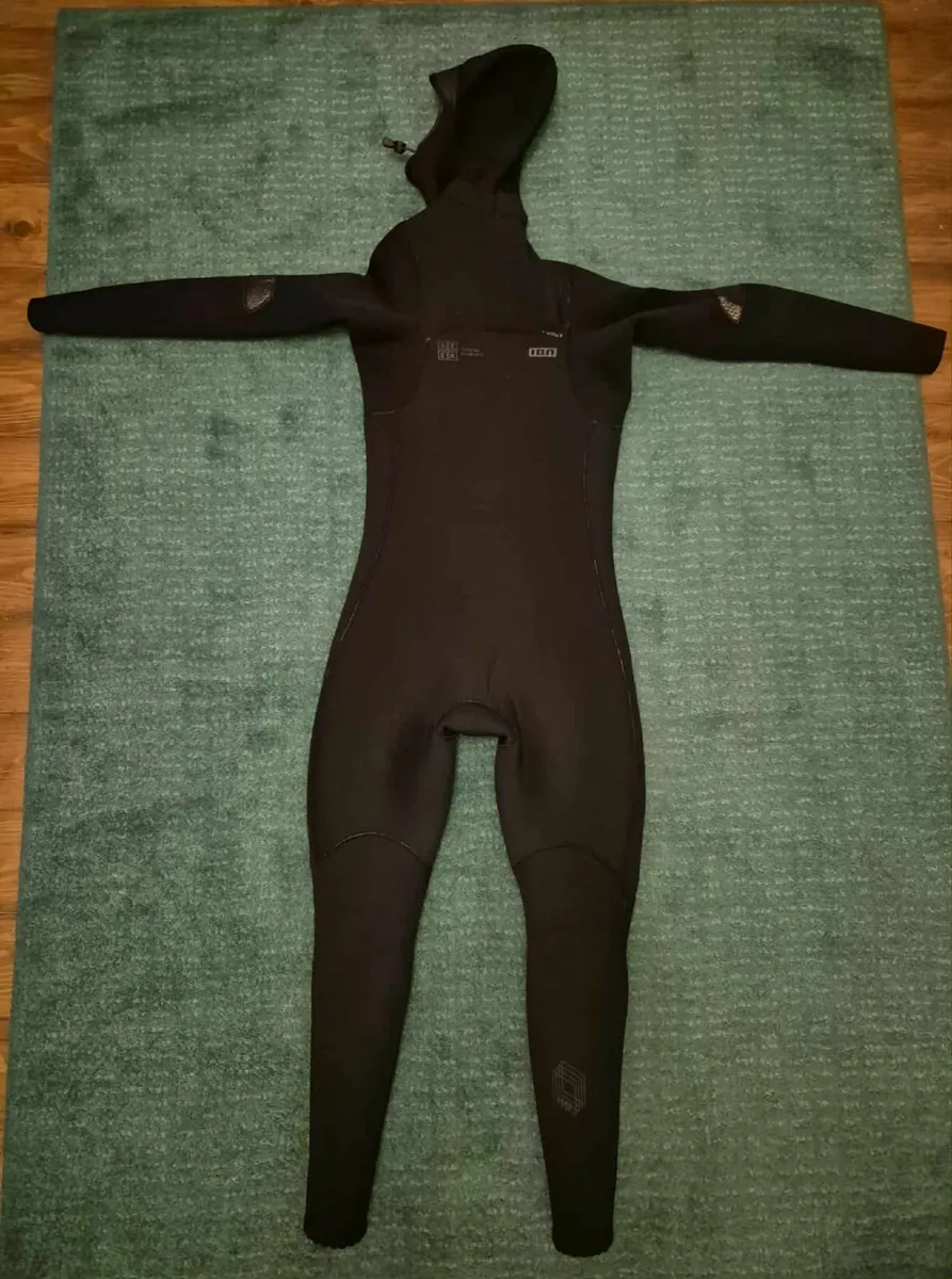 ION Seek Amp 6/5 Hood Front Zip wetsuit man Size M - Image 1