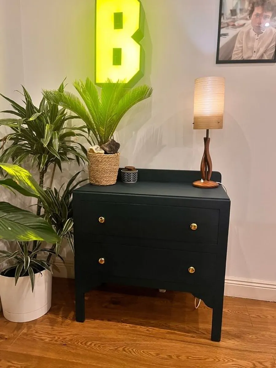 lovely small chest of drawers - Image 1