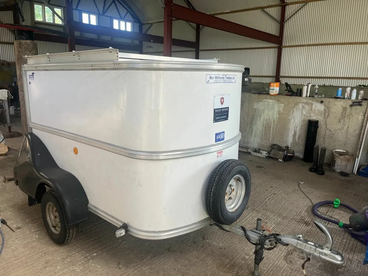 Ifor Williams Enclosed Box Trailer - Image 2