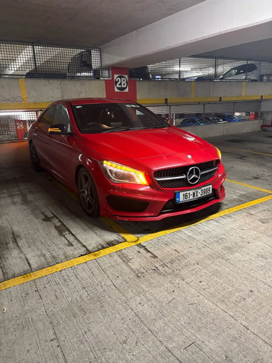 Mercedes CLA220 Amg night edition - Image 2