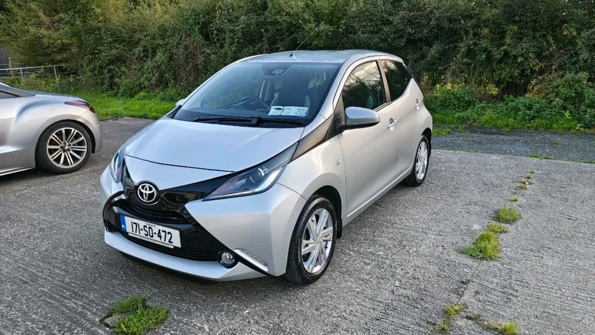 Toyota Aygo 1.0 X-Play. Low milage - Image 1