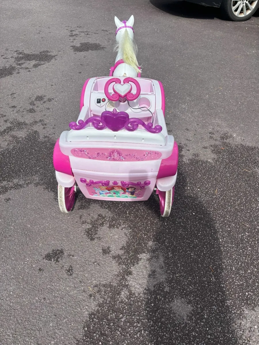 Disney Princesses Electric Car with Horse - Image 4