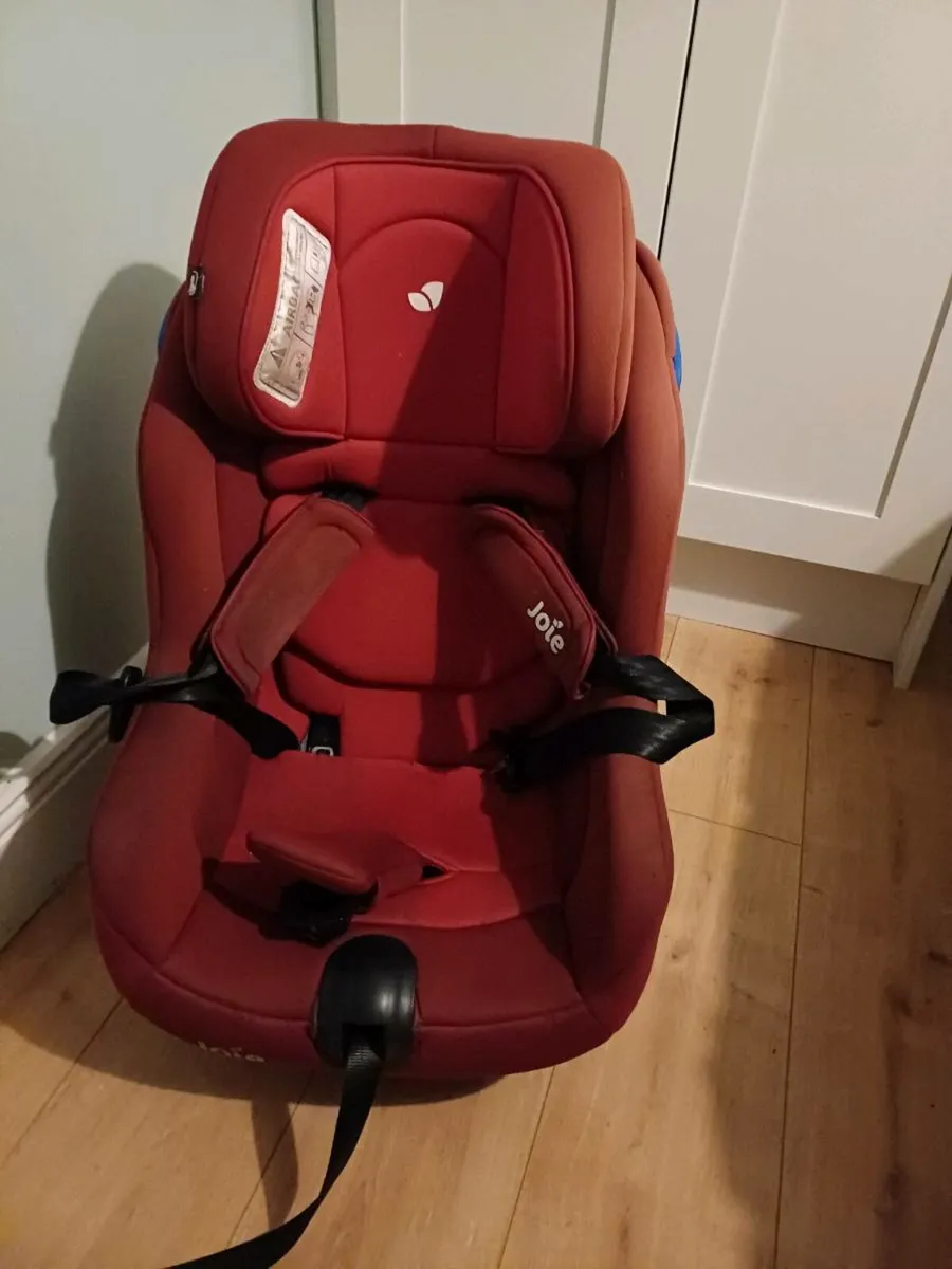 Carseat - Image 2