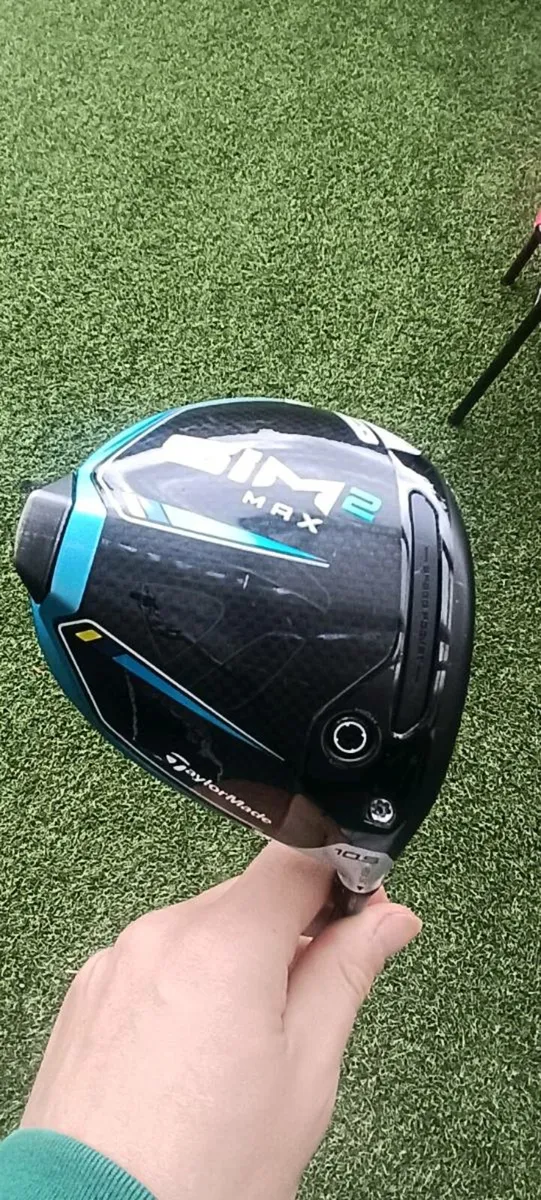 Taylormade Sim 2 Driver - Image 1