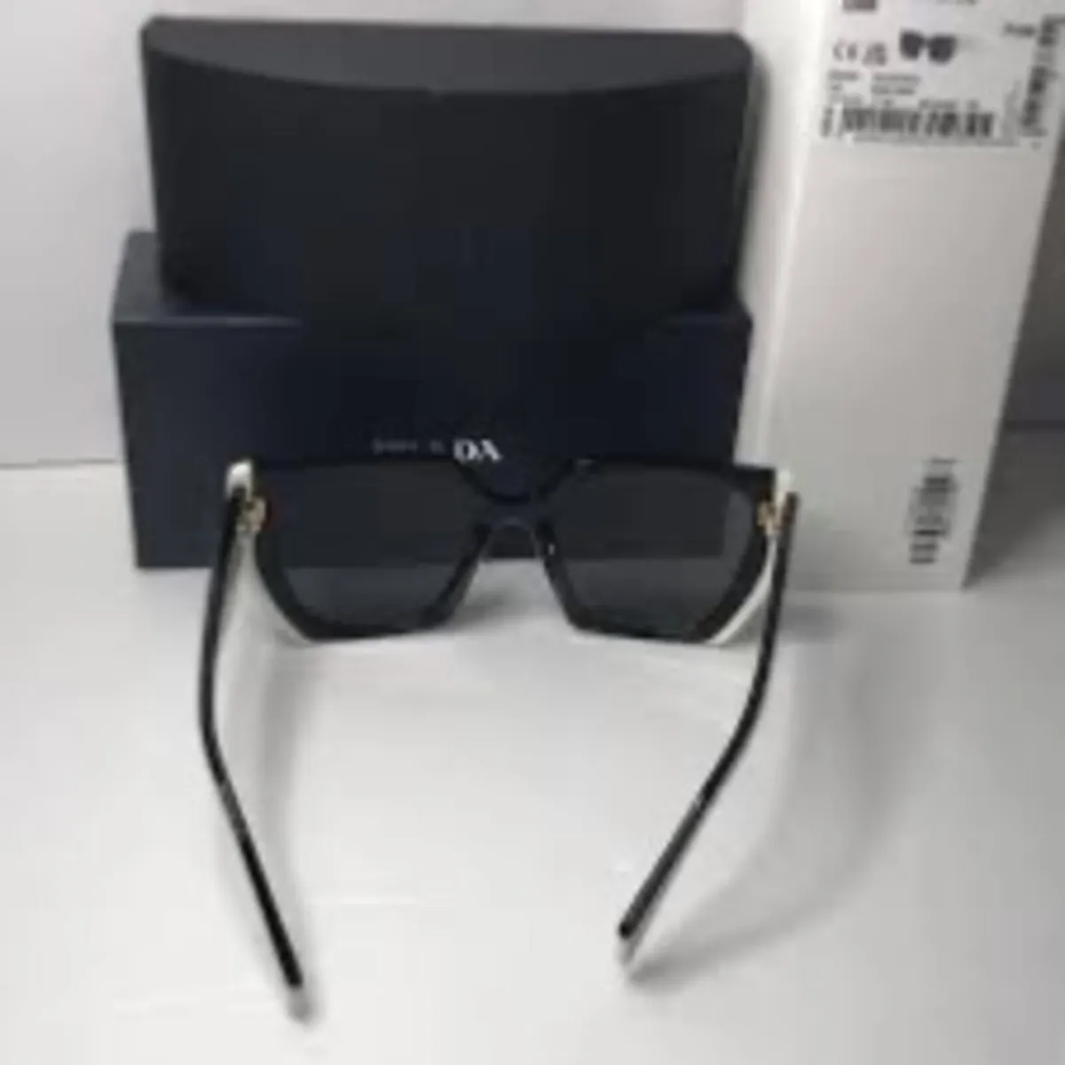 Prada sun glasses