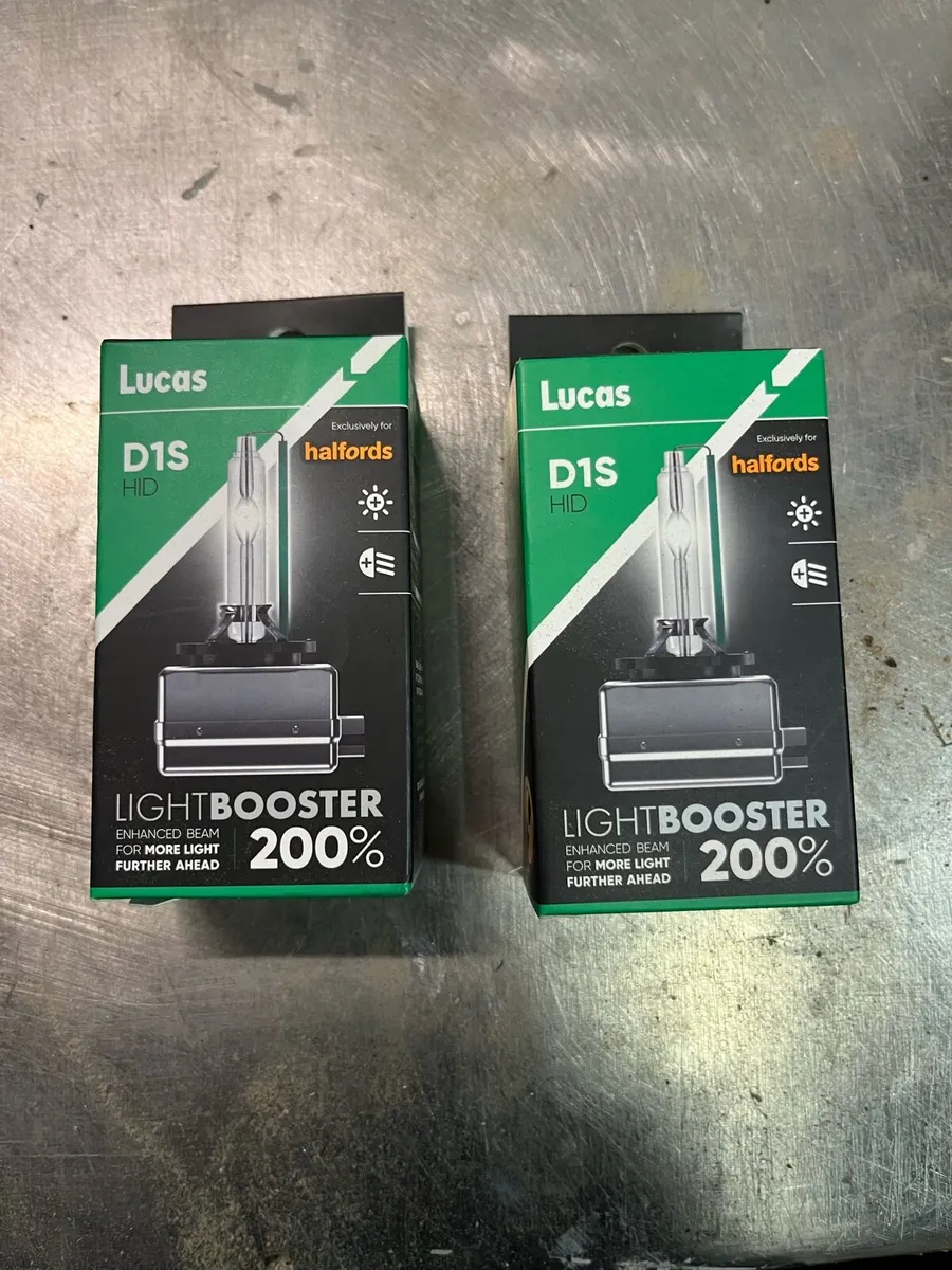 D1S HID bulbs x 2 - Image 1