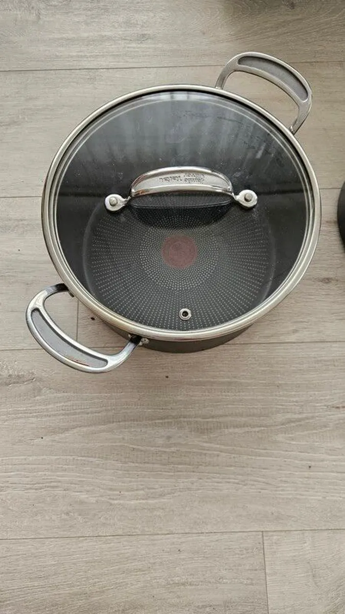 Jamie Oliver Tefal 5-Piece Pan Set (Non stick) - Image 2