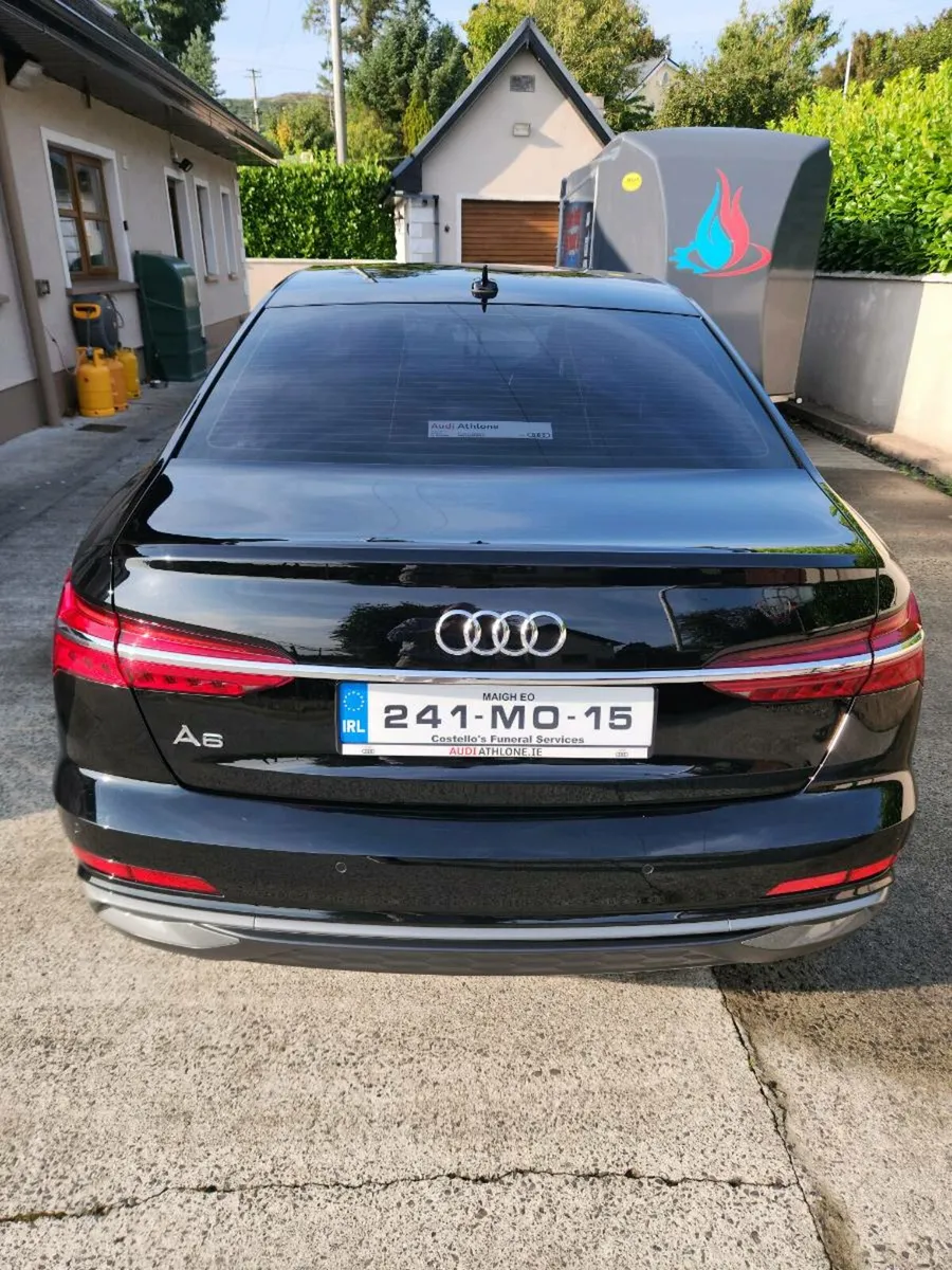 audi 2024 Black SLine Air Suspension - Image 2