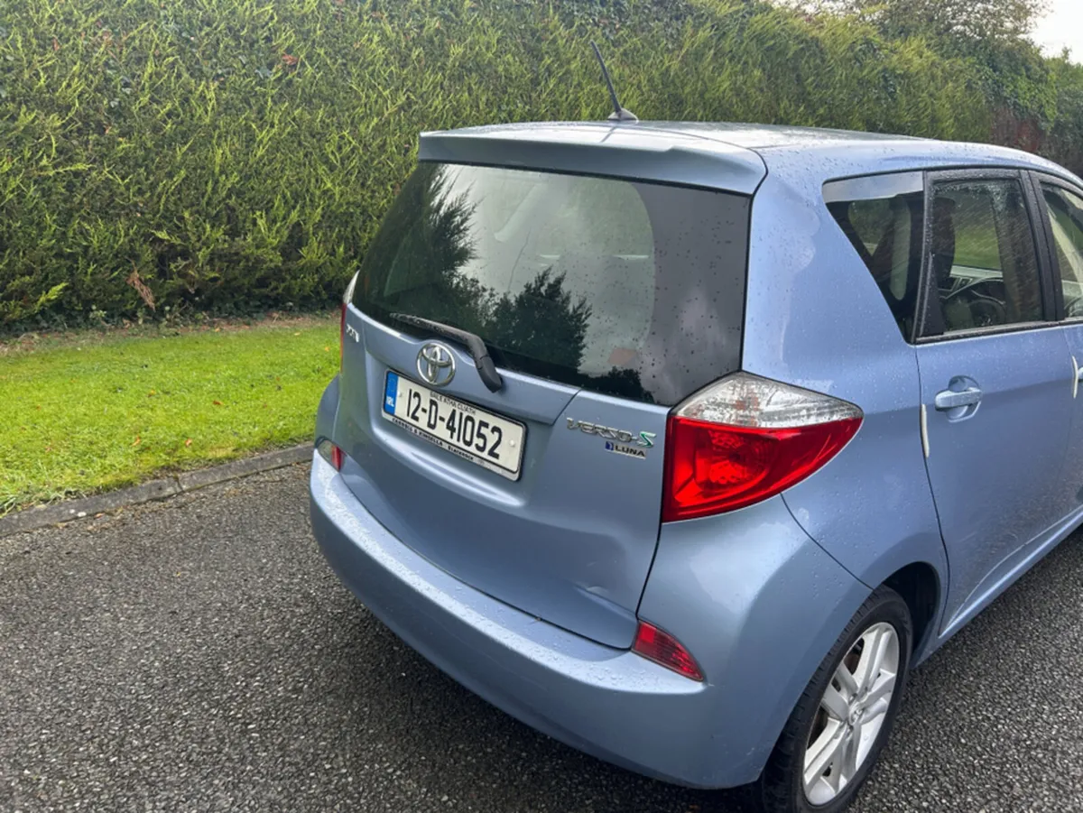 Toyota Verso-S 1.33 AUTOMATIC//ONLY 73000KLMS///I - Image 3