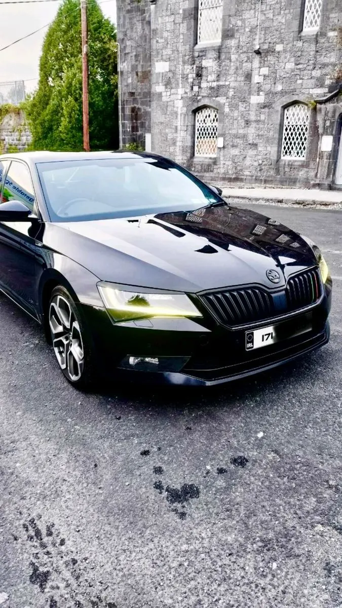 Skoda Superb Sportline - Image 1