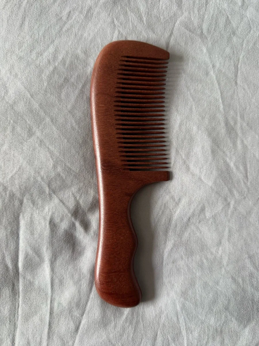 Brand new Chinese wood hair comb - Image 2