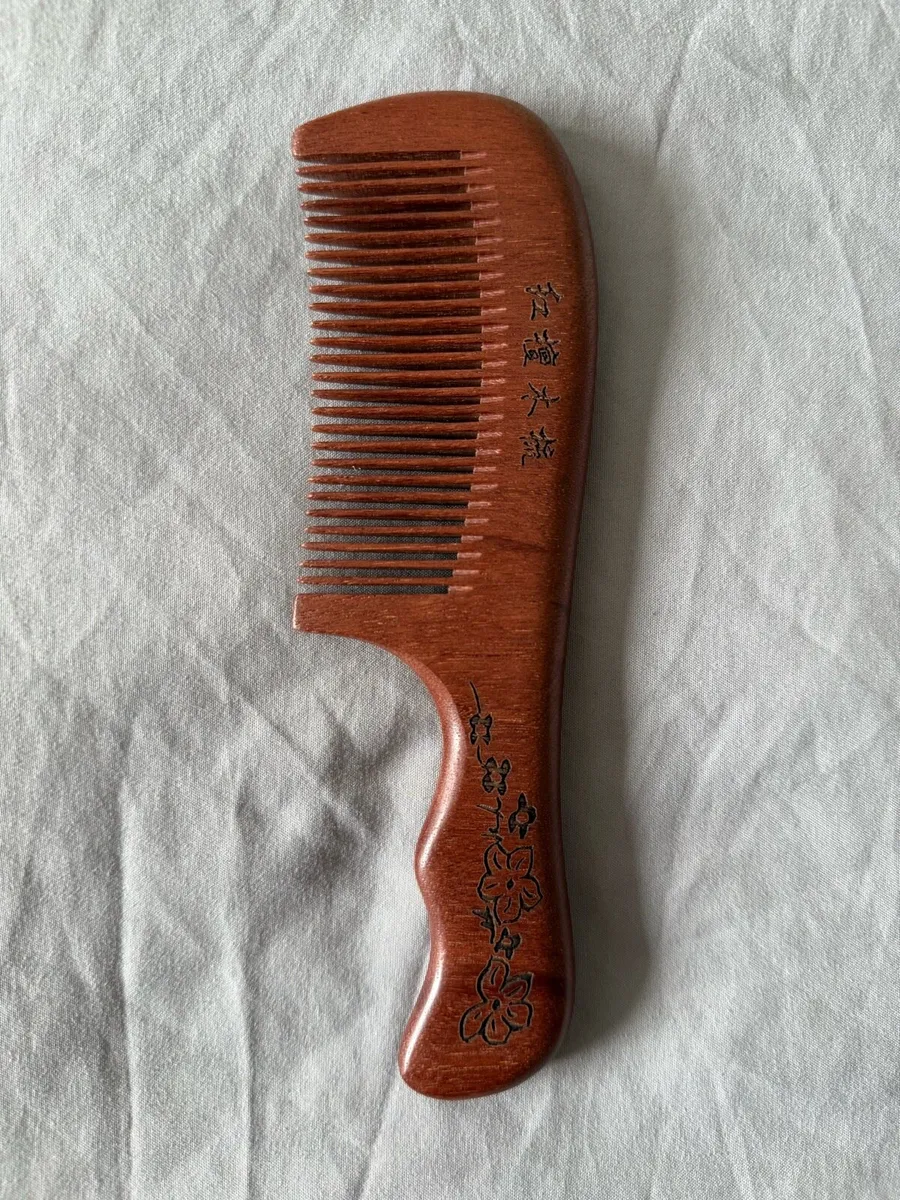 Brand new Chinese wood hair comb - Image 3