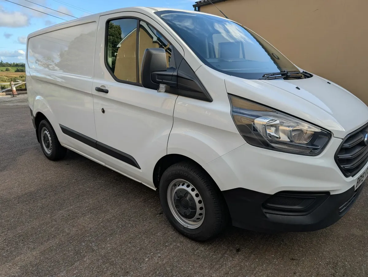Ford Transit Custom 2019 - Image 1