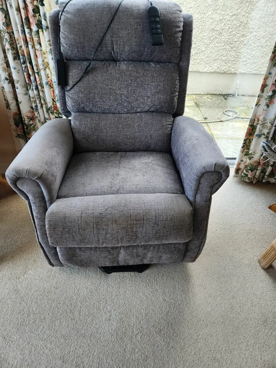 Electric chair, disability chair - Image 1