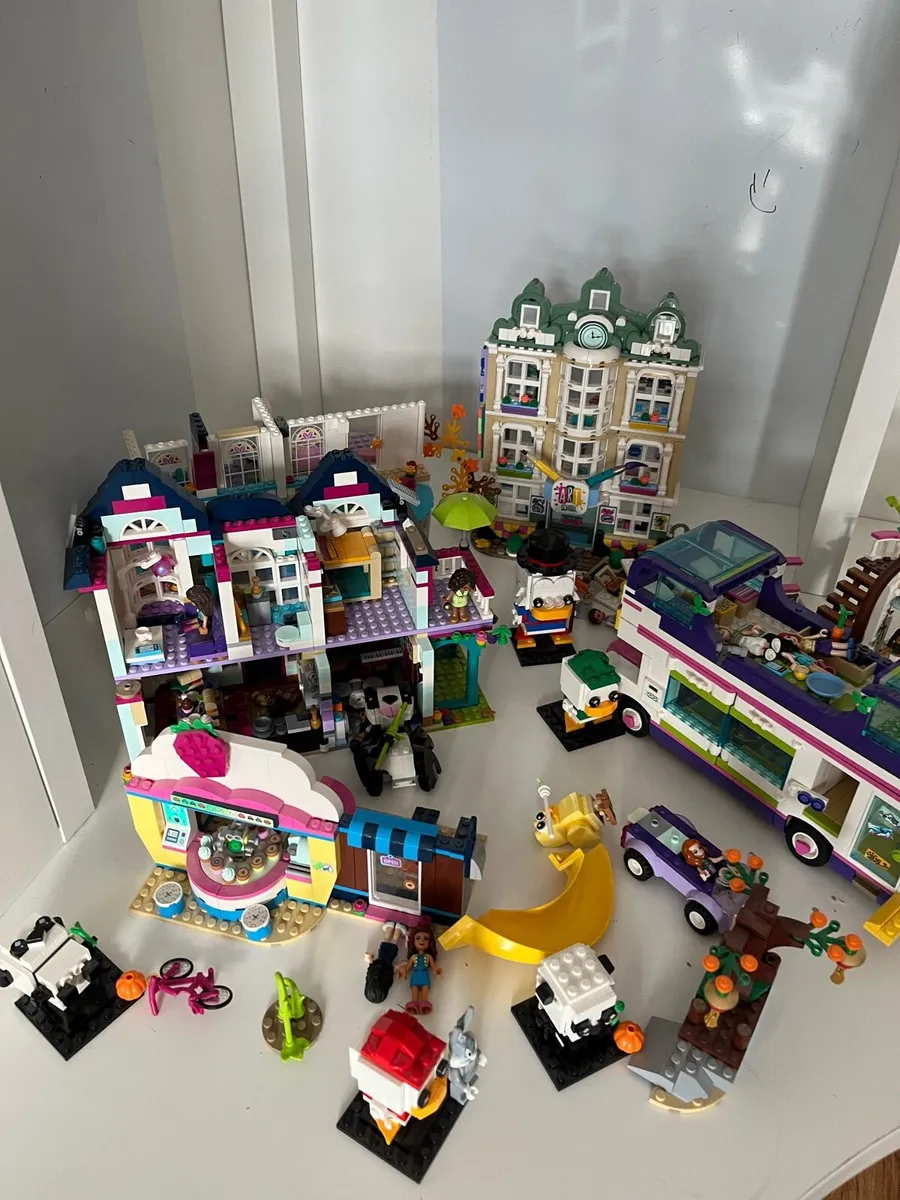 **Lego Friends Collection - lots of sets** - Image 1