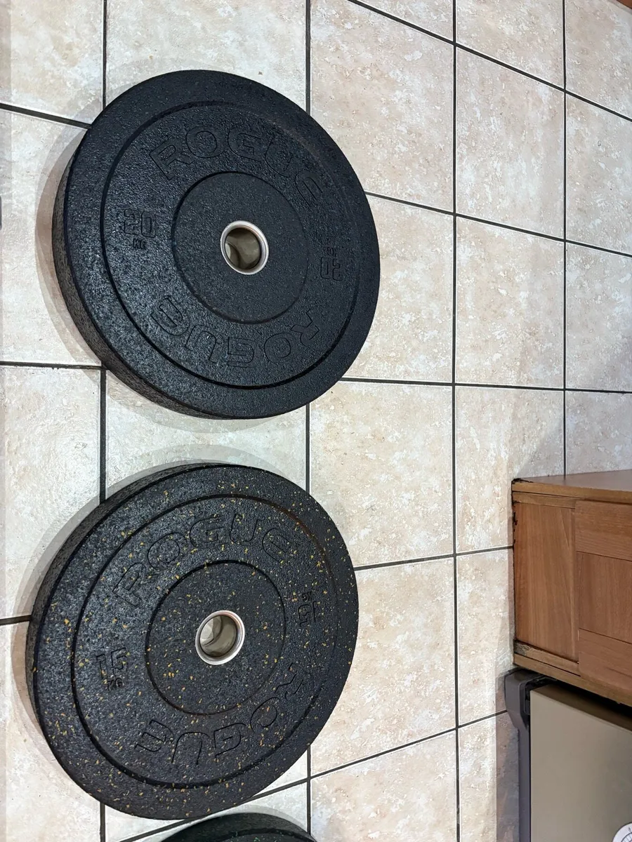 ROGUE BRANDED OLYMPIC RUBBER BUMPER PLATES! - Image 4