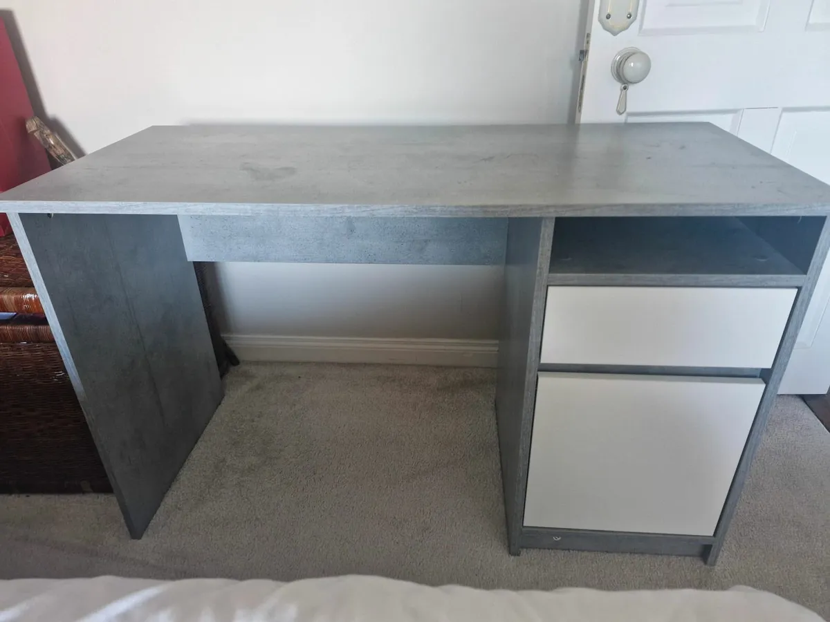 Office desk