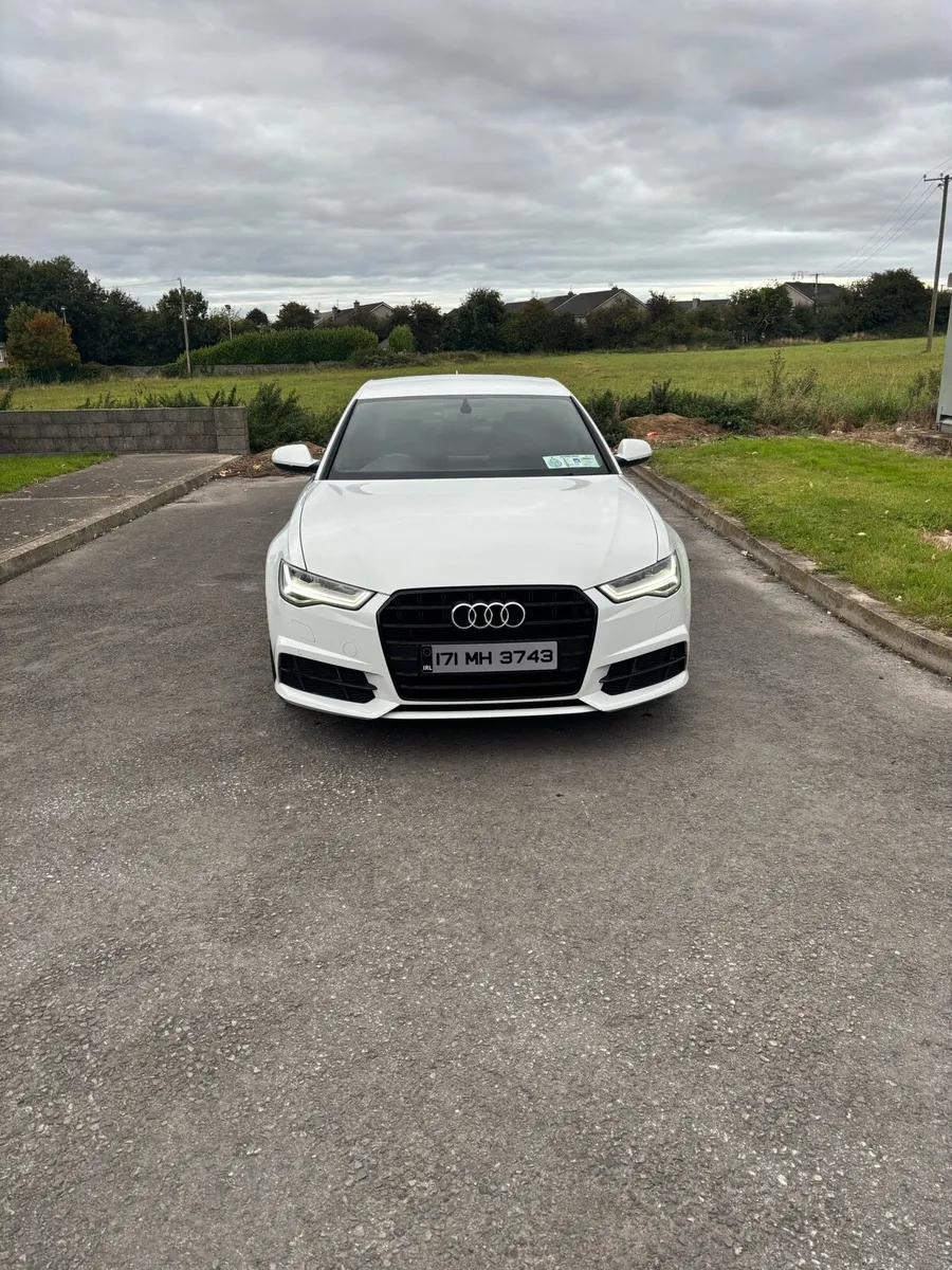 Audi a6  2017 black edition - Image 2