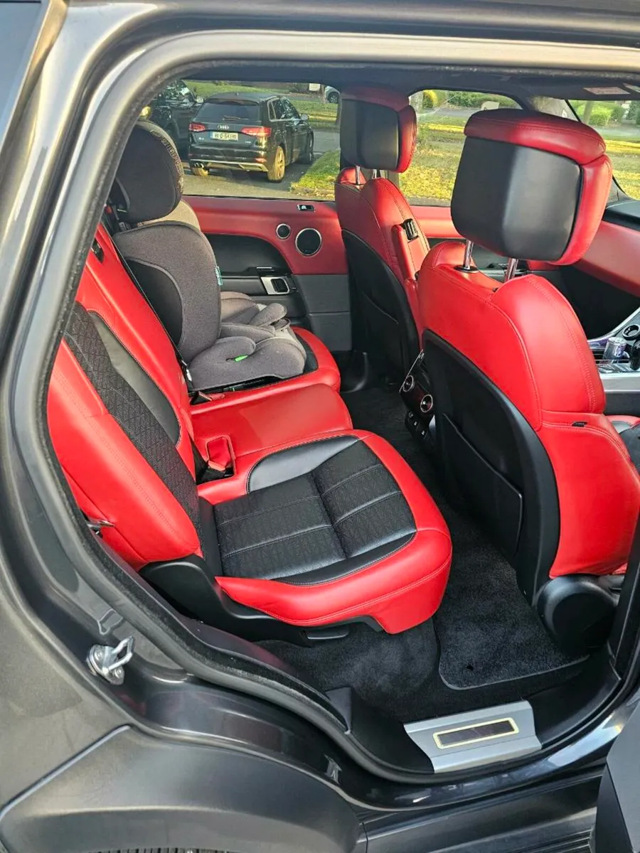 Land Rover Range Rover Sport Autobiography - Image 4