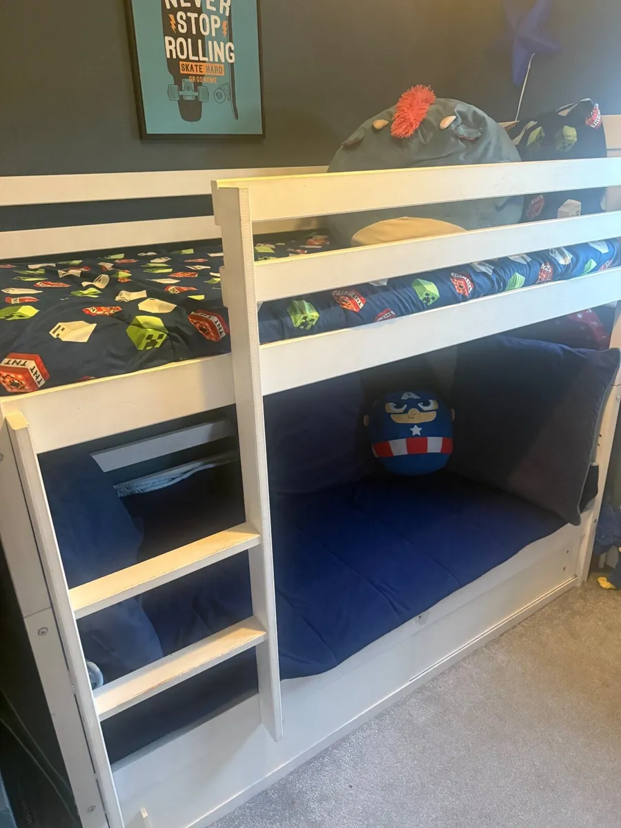 Small bunk bed - Image 2