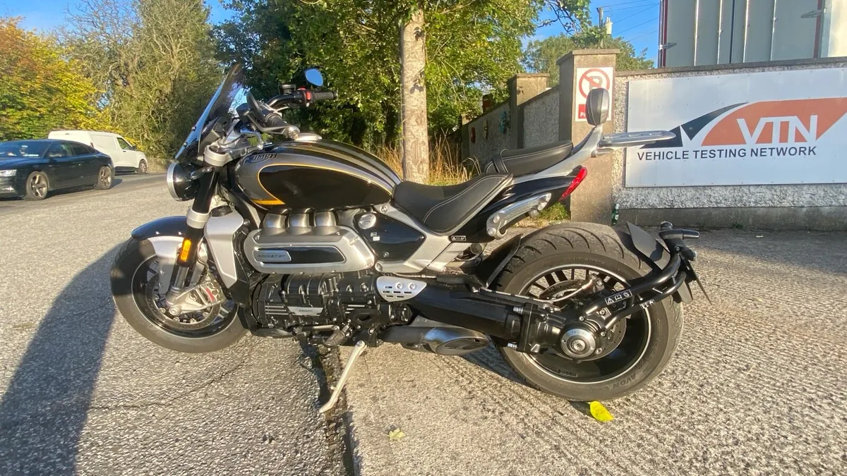 TRIUMPH ROCKET 3GT - Image 4
